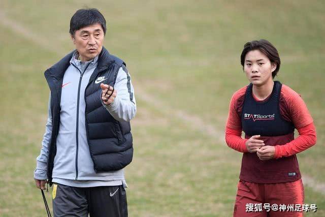 0-11惨案！直接不打了！官宣缺席生死战，球迷炸锅！